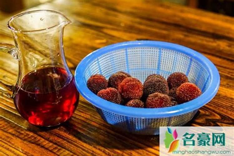 泡酒后的杨梅可以做肥料养花吗 泡酒后的杨梅怎么处理