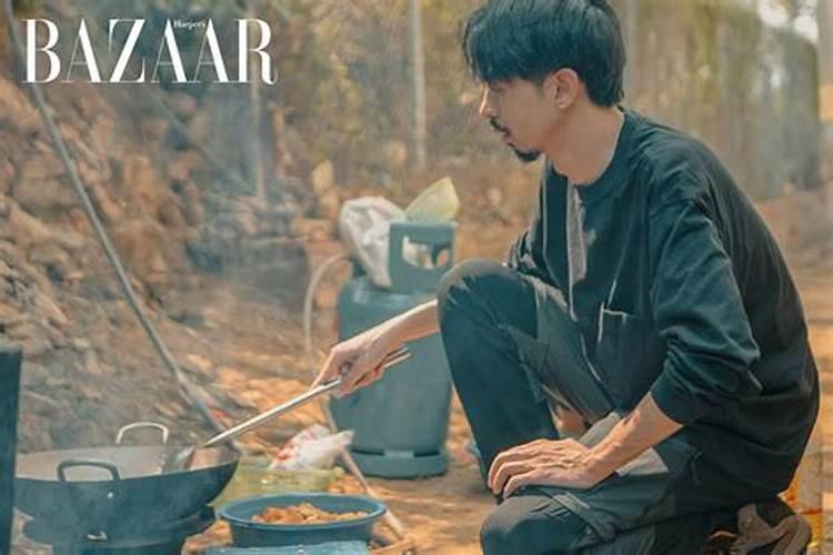 家里养月季花怎么施肥养护枝头都是花