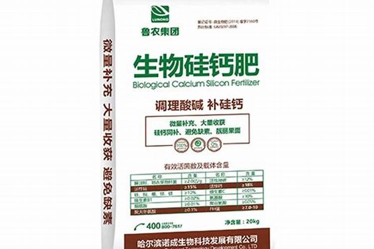 高尔夫球场草坪养护一般使用什么肥料