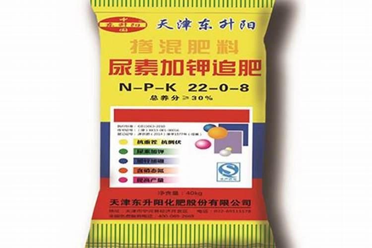 尿素可以和复合肥一起冲施吗