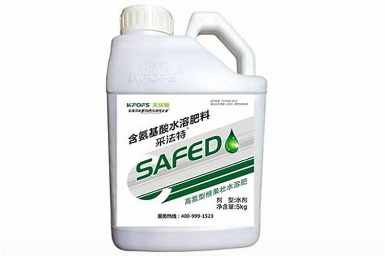 大棚阴天下雨可以打叶面肥吗