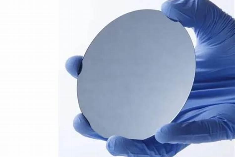 玛瑙紫玉髓手镯是天然的吗