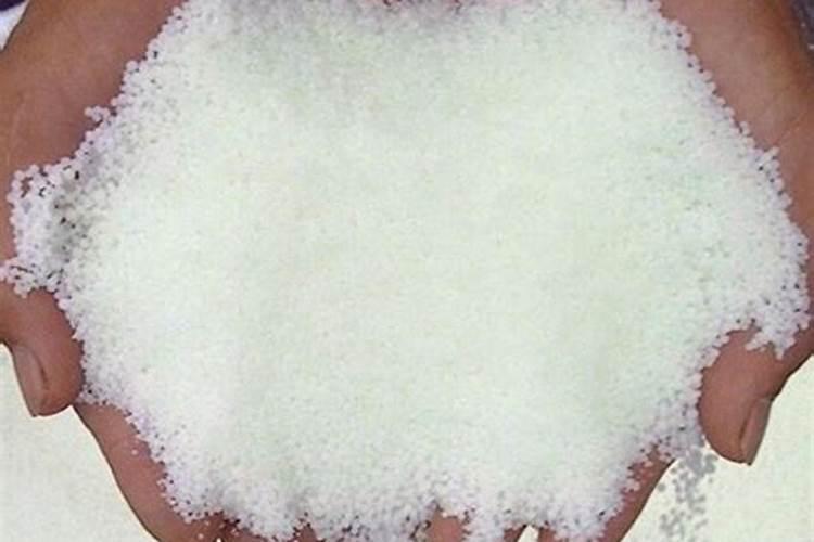 三十斤水放几瓶盖玉米一号