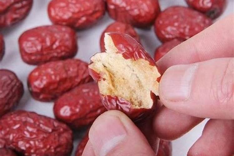 红枣沤烂了能当肥料吗