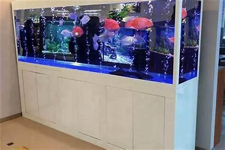 瓜打顶浇水施肥方法