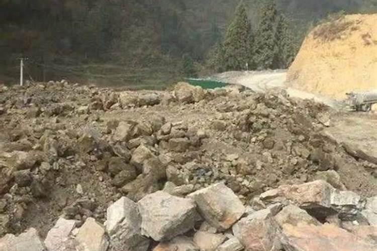 大家给我推荐几家稀土磷肥的厂家,谢谢,如果真实悬赏100...