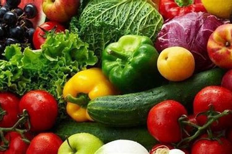 大棚小黄瓜刚晴天可以浇钙肥吗？