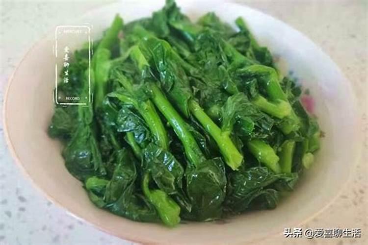 青菜在秋天种植的时候该怎么去施肥？一般施什么肥料？多久需要施肥一次...