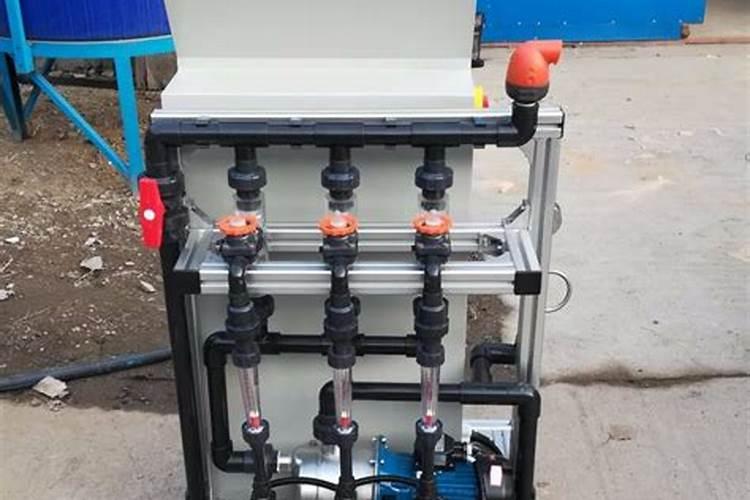 玉米大喇口用微喷给进施肥水溶肥是先施肥还是后施肥