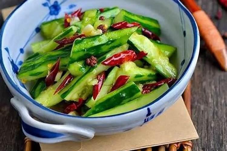 用醋做黄瓜叶面肥的配方