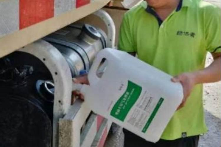 车用尿素可以当肥料浇菜吗