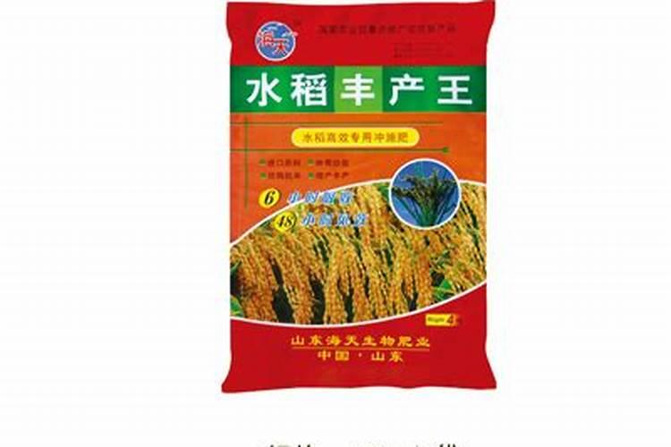 小麦种植用尿素追肥的正确方法是什么,每亩用量多少,下雨前后施肥效果有...