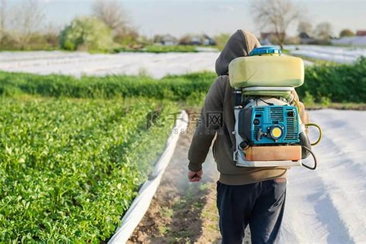 氨基寡糖素十天然唤醒剂十大量元素十杀菌剂能否混合使用？