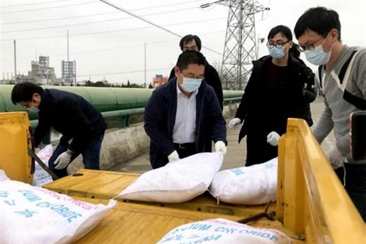 小麦冬前喷什么叶面肥