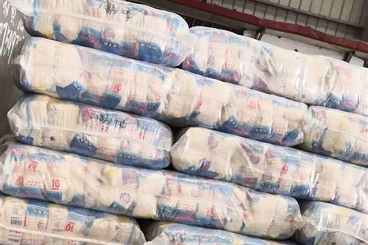 黄腐酸钾拌料栽培食用菌方法