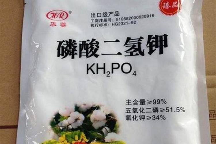 小麦拔节期后喷什么叶面肥？硼肥加上它喷2次,增产很明显