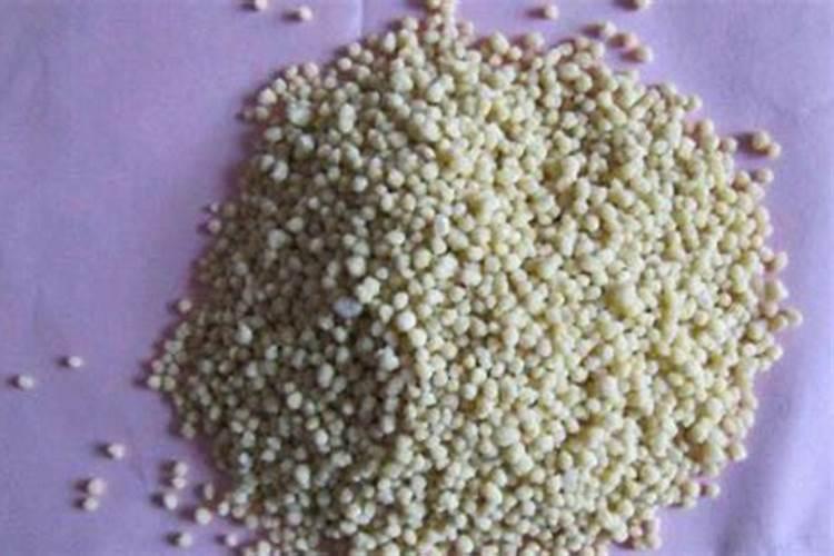 蓓美琳马油皲裂膏可以摸眼睛吗？