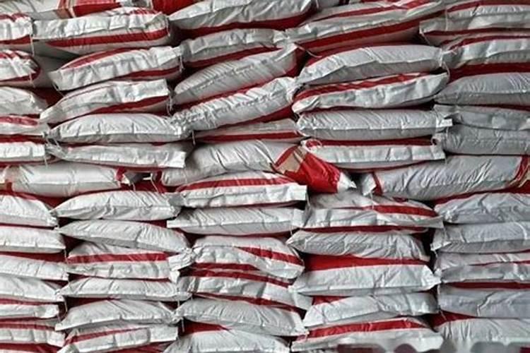 荔枝长肉时施什么肥最好