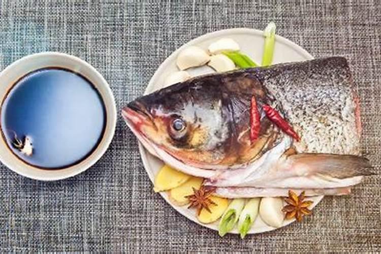 市场买鱼有泥腥味怎么办