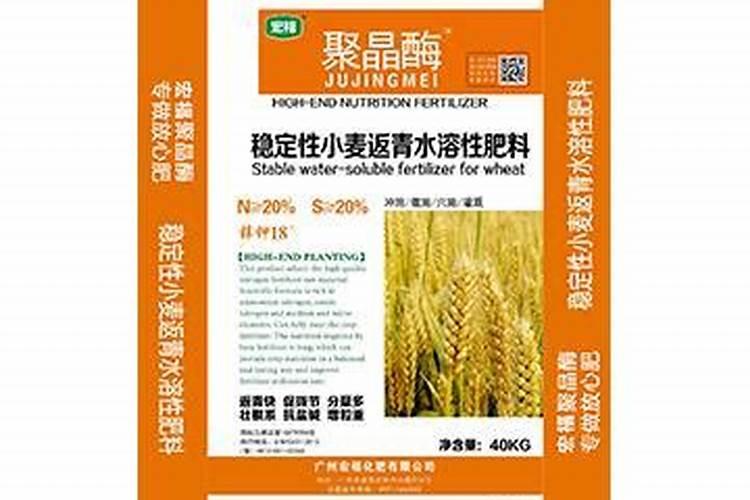 小麦返青后浇水能撒施钾肥吗？