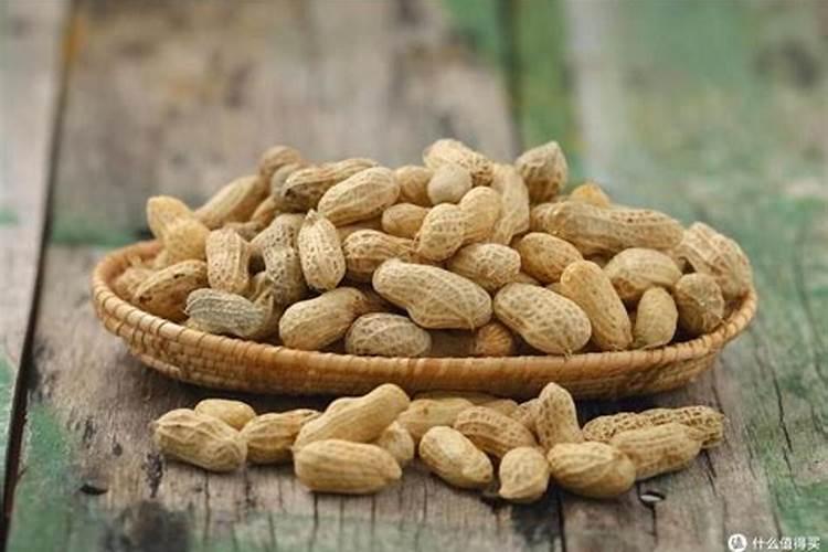 植物缺肥症状及对应的花肥沤制方法:薄肥淡施