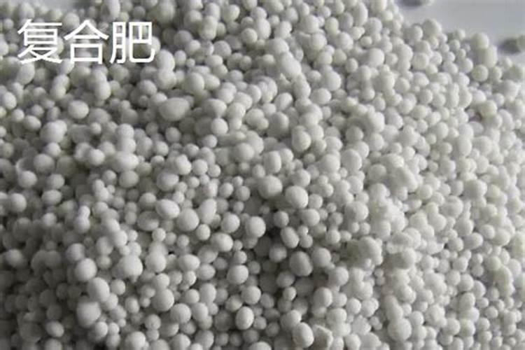尿素和复合肥可以混合使用吗