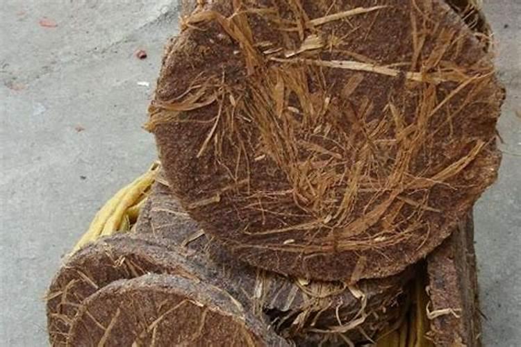 黄腐酸钾加尿素加茶麸水一起冲施可以吗？