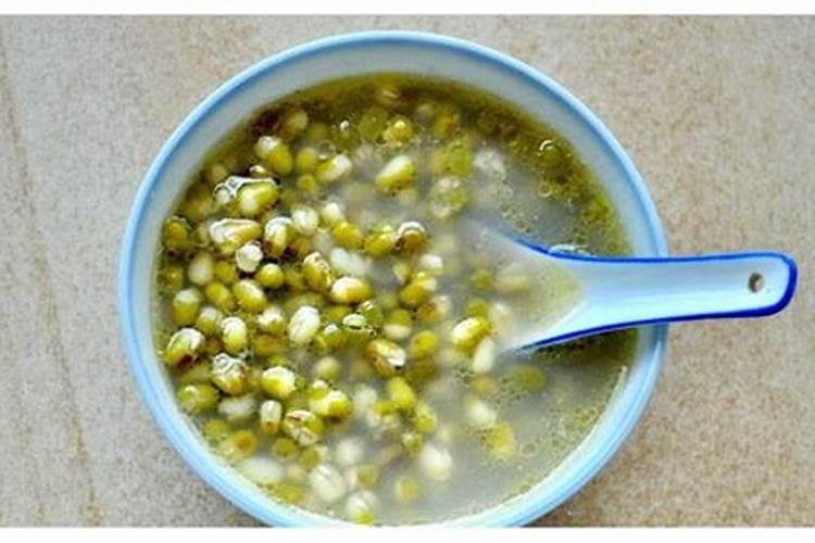 绿豆水发酵能浇花吗