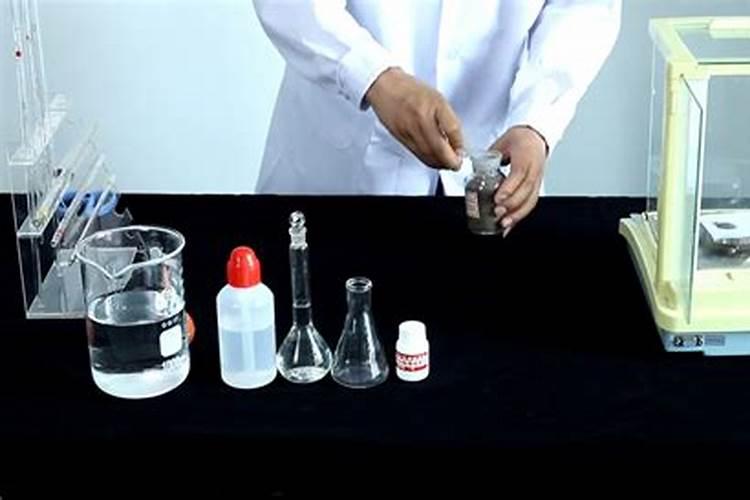 区别氮磷钾化肥时,灼烧氮磷钾肥的现象