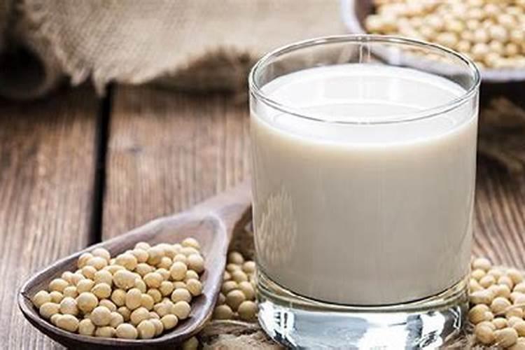 吃剩的豆奶和果皮腐烂了可以做菜的肥料吗