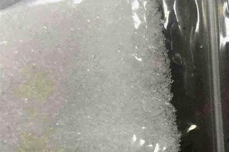 各位大师真假二铵如何鉴别？