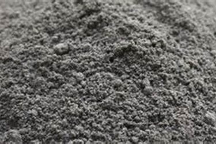 叶菜用什么叶面肥能使茎杆粗壮叶面肥大？