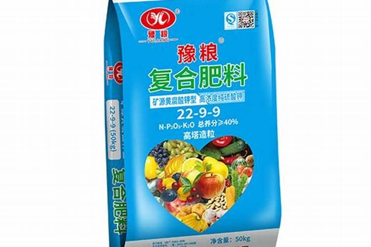 矿源黄腐酸钾和尿素能一起冲施么,用量是多少？