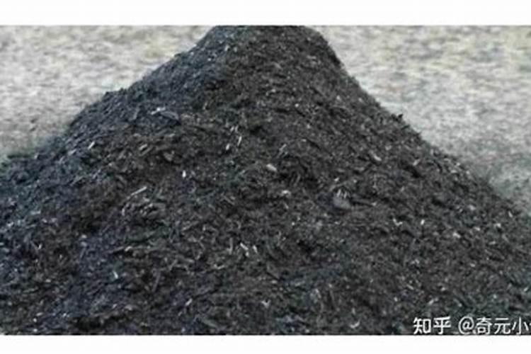 农村的草木灰含什么最高？为何以前栽红薯会用它呢？