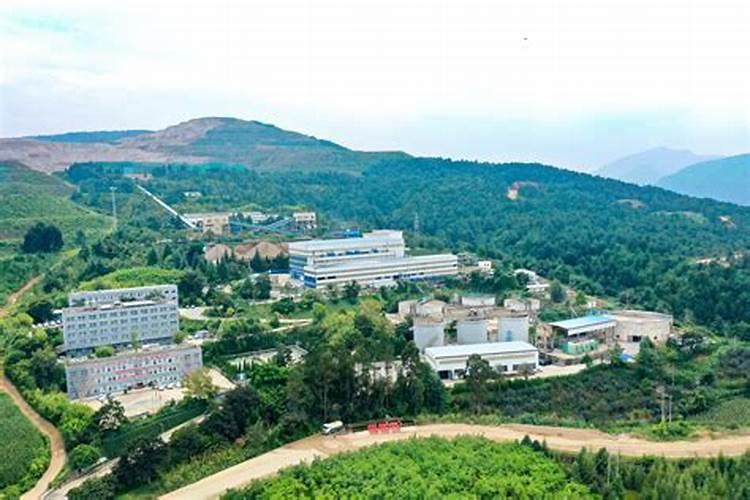 云南安宁第一大民企老板:17岁崭露头角,十万办厂,年入138.29亿