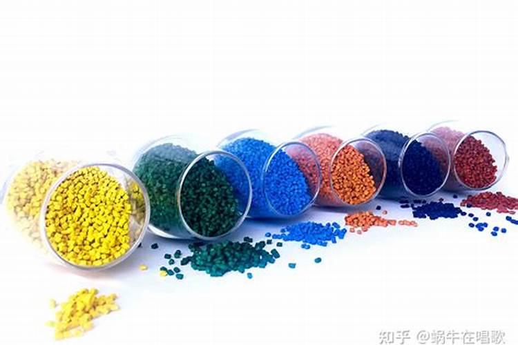 葡萄着色期用什么叶面肥可收使其增大