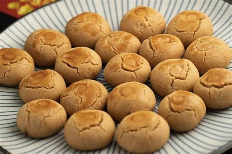 花生饼喂鱼长得快吗