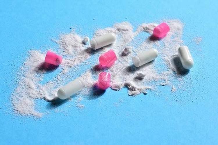 10公斤水溶肥,根施600倍,可配多少水？