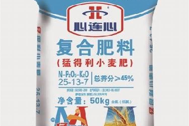 现在拼多多上尿素卖105元一百斤,年后给小麦追肥能用吗？