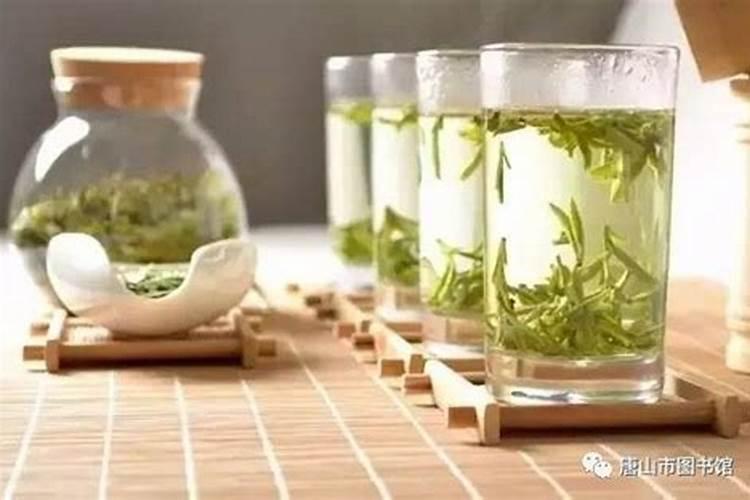 钙肥可以和磷酸二氢钾一起喷施吗