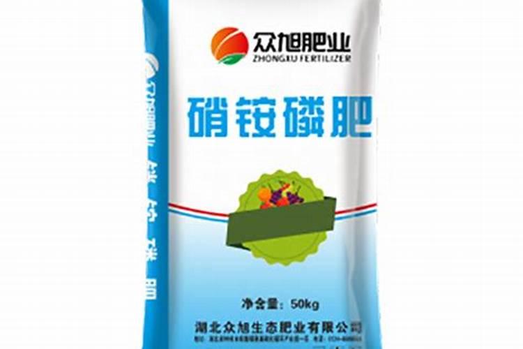 黄瓜初花结果期用什么肥既保花保果且不旺长