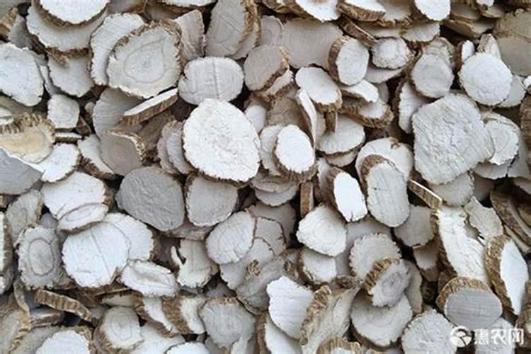 中药材半夏用什么肥料比较好？半夏生根膨大用什么肥？半夏专用肥料用昆仑...