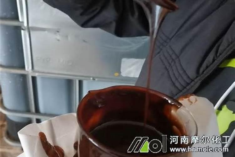 秋天来了,黄叶飞舞在空中,像什么？