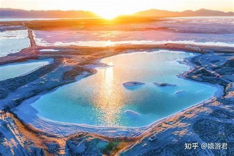 翡翠湖为什么是绿色