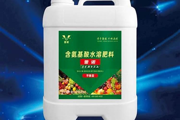 平衡肥和中钾肥还和膨果能不能一块冲施