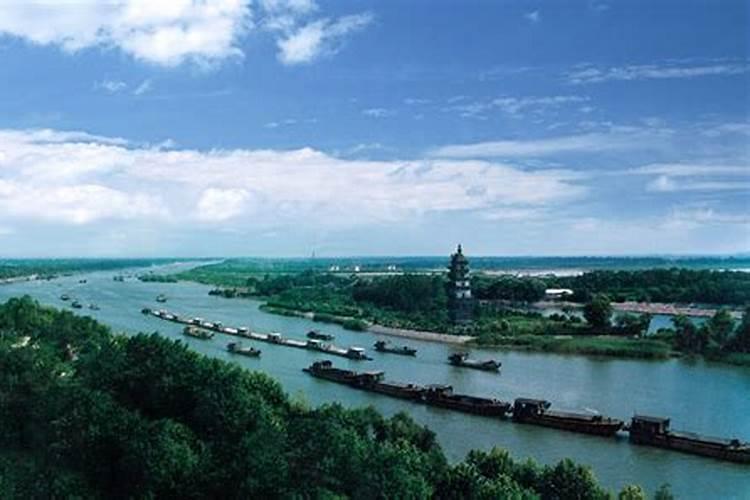 大运河复合肥料,筒介,是不是水溶肥？