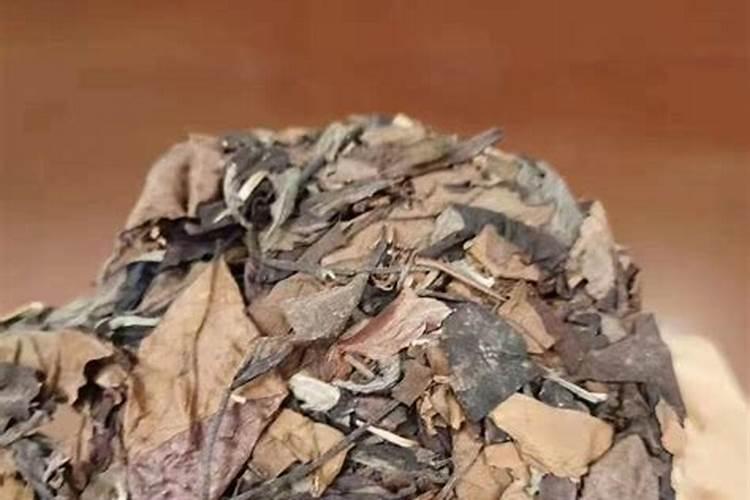 给白茶施肥应选哪种肥料？