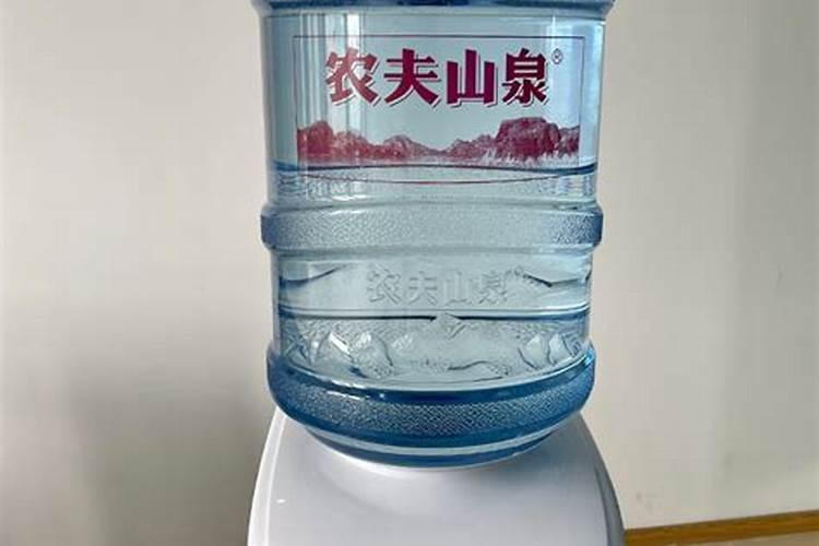 锑矿石8度现在多少钱一吨