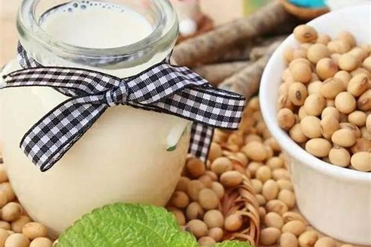 大豆开花期能打叶面肥吗