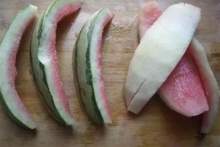 西瓜皮埋土里能当肥料吗